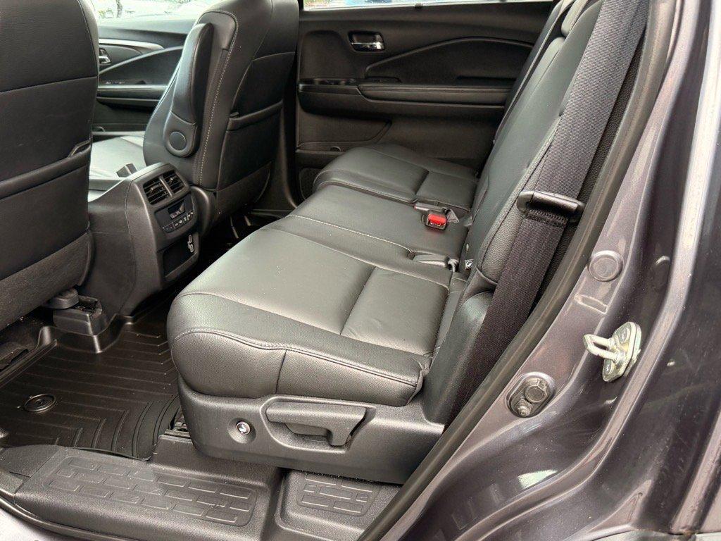 used 2019 Honda Pilot car, priced at $27,742