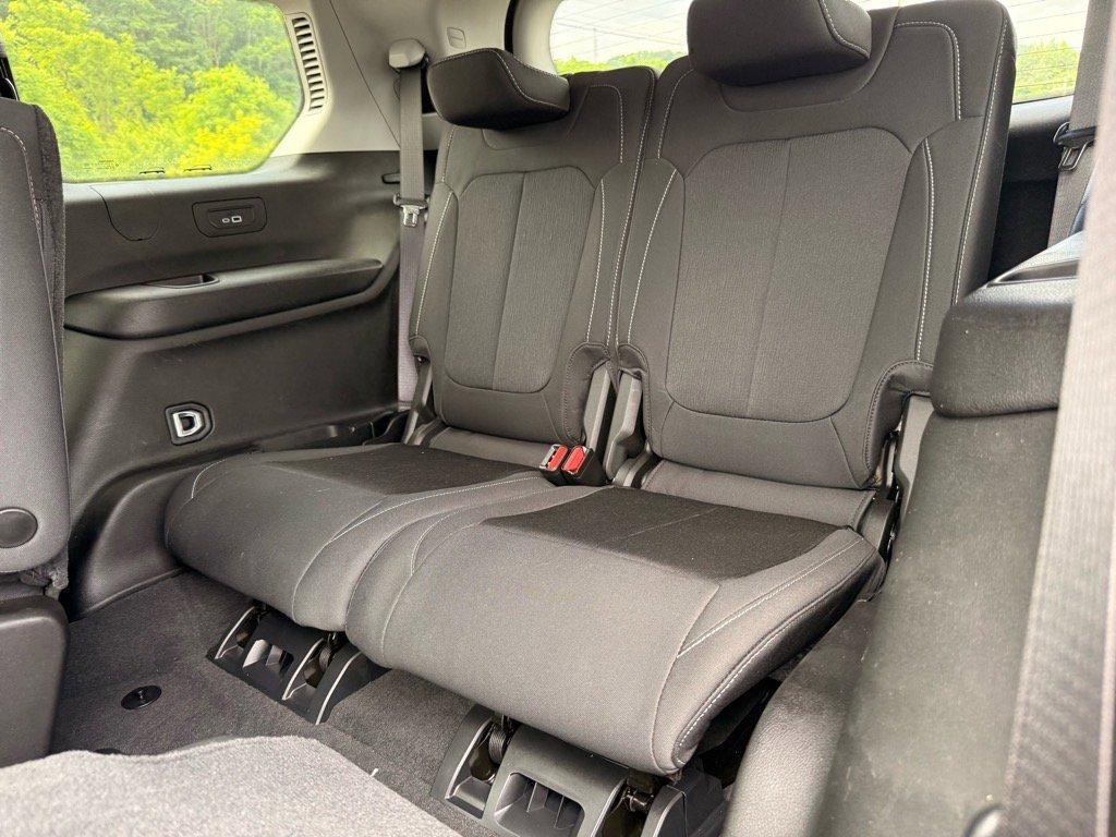 used 2023 Jeep Grand Cherokee L car, priced at $31,574