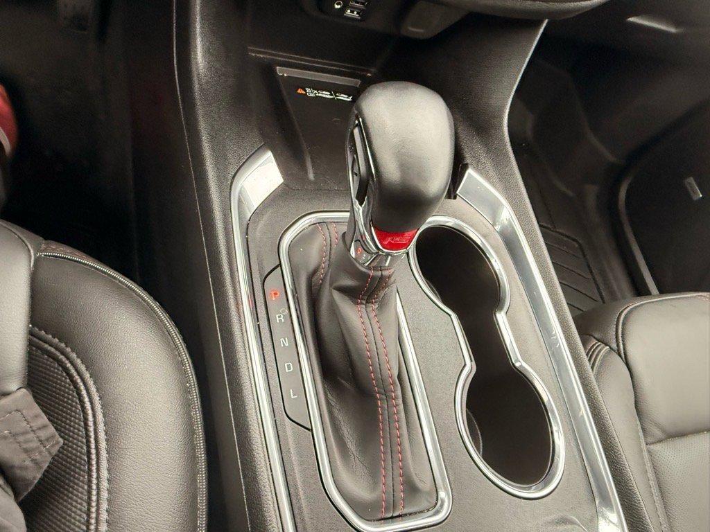 used 2023 Chevrolet Traverse car, priced at $39,985