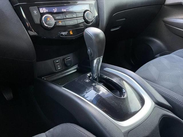 used 2015 Nissan Rogue car, priced at $10,995
