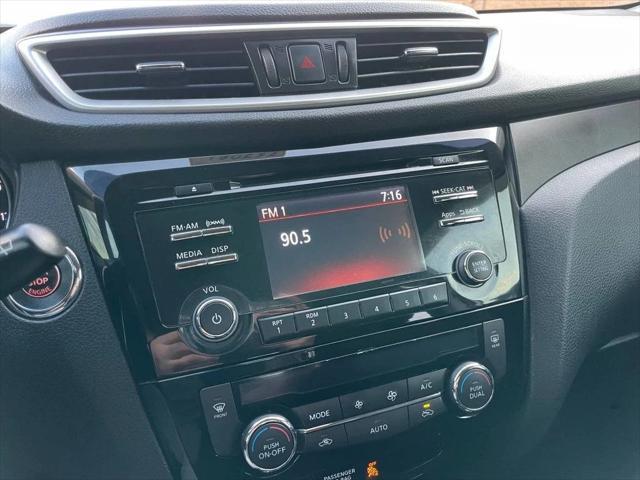used 2015 Nissan Rogue car, priced at $10,995