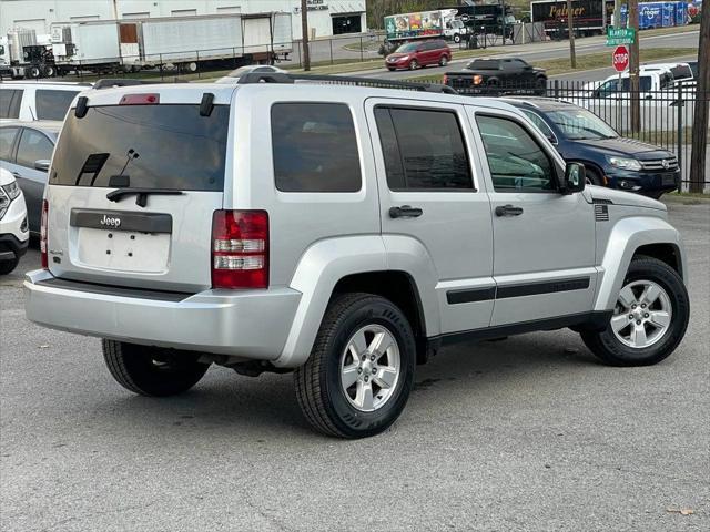 used 2010 Jeep Liberty car, priced at $5,999