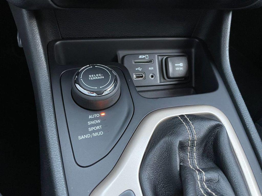 used 2015 Jeep Cherokee car, priced at $13,995