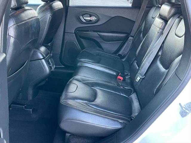 used 2016 Jeep Cherokee car, priced at $11,495