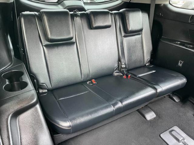 used 2018 Toyota Highlander car, priced at $15,495