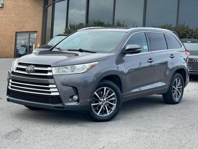 used 2018 Toyota Highlander car, priced at $15,495