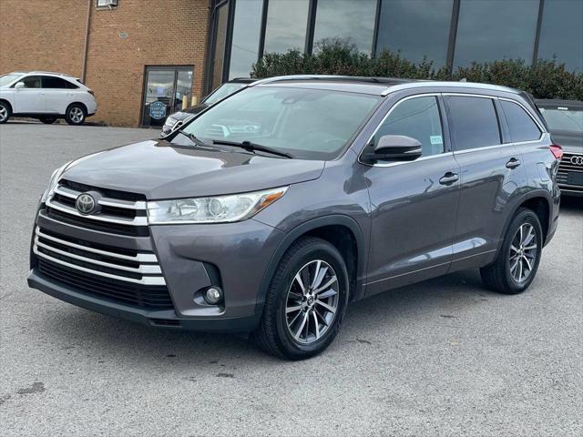 used 2018 Toyota Highlander car, priced at $15,495