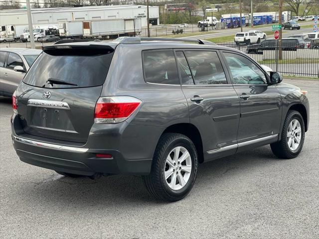 used 2012 Toyota Highlander car, priced at $11,495