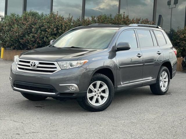 used 2012 Toyota Highlander car, priced at $11,495