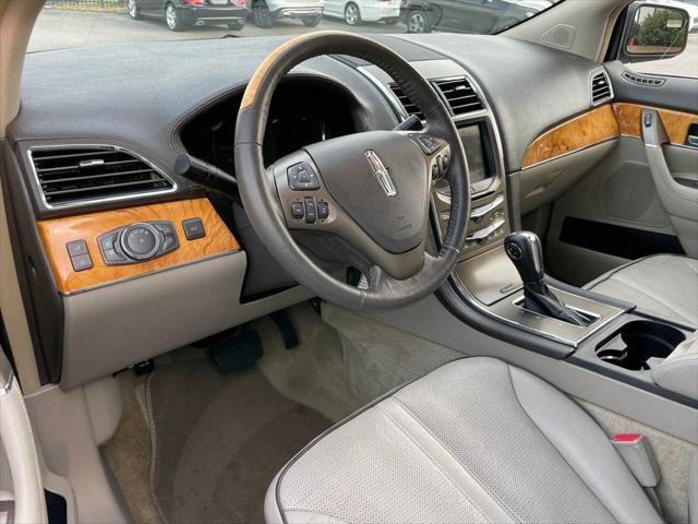 used 2011 Lincoln MKX car, priced at $7,499