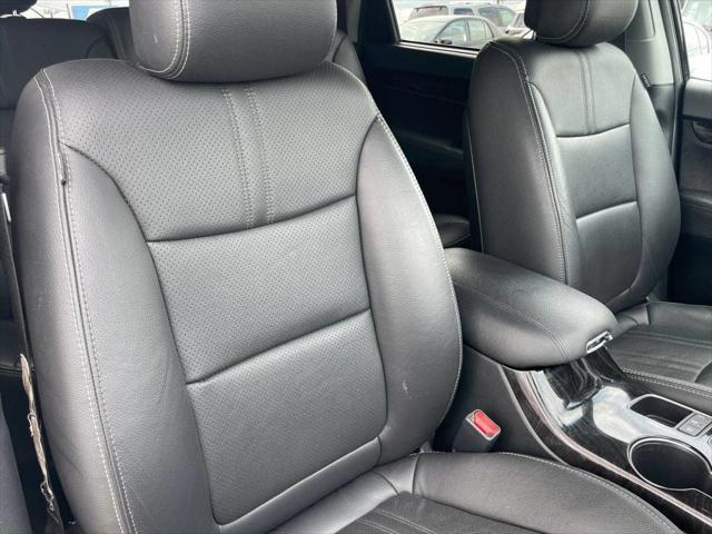 used 2015 Kia Sorento car, priced at $7,799