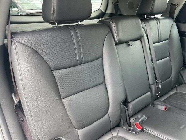 used 2015 Kia Sorento car, priced at $7,799
