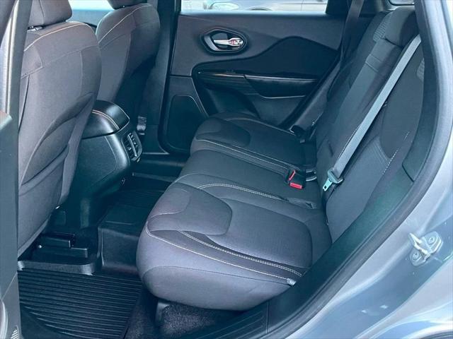 used 2016 Jeep Cherokee car, priced at $9,495