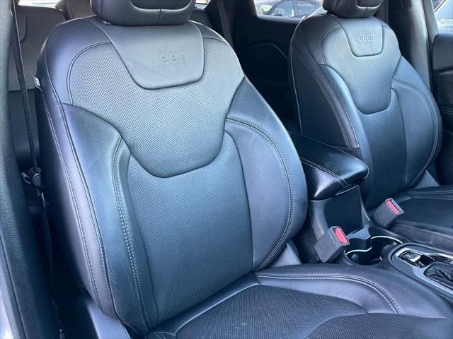 used 2019 Jeep Cherokee car, priced at $11,495