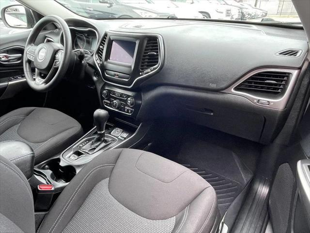 used 2019 Jeep Cherokee car, priced at $11,495