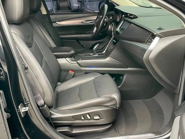 used 2017 Cadillac XT5 car, priced at $12,995