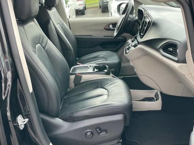 used 2018 Chrysler Pacifica car, priced at $14,495