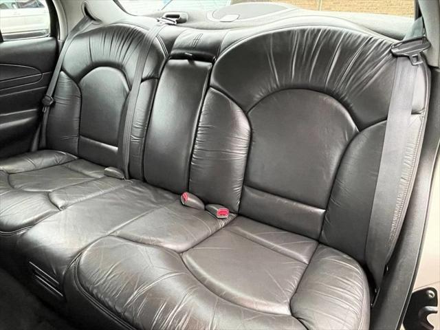 used 1998 Lincoln Continental car, priced at $5,499