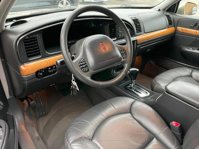 used 1998 Lincoln Continental car, priced at $6,999