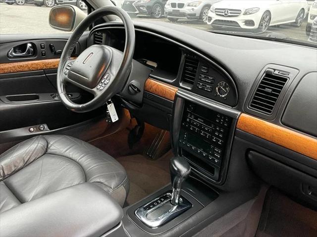 used 1998 Lincoln Continental car, priced at $5,999