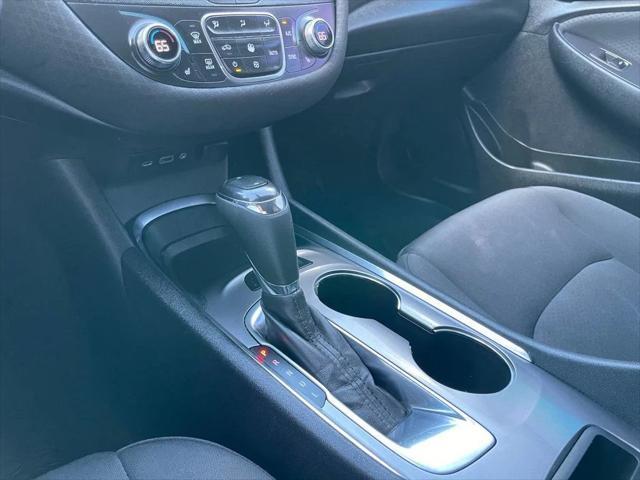 used 2020 Chevrolet Malibu car, priced at $9,999