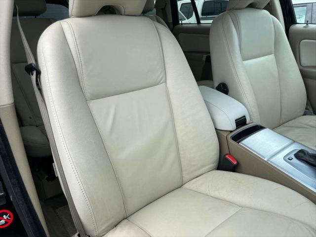 used 2014 Volvo XC90 car, priced at $10,495