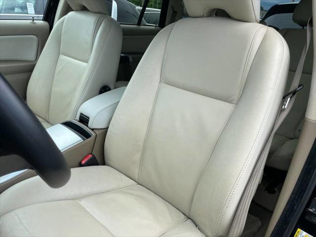 used 2014 Volvo XC90 car, priced at $10,495