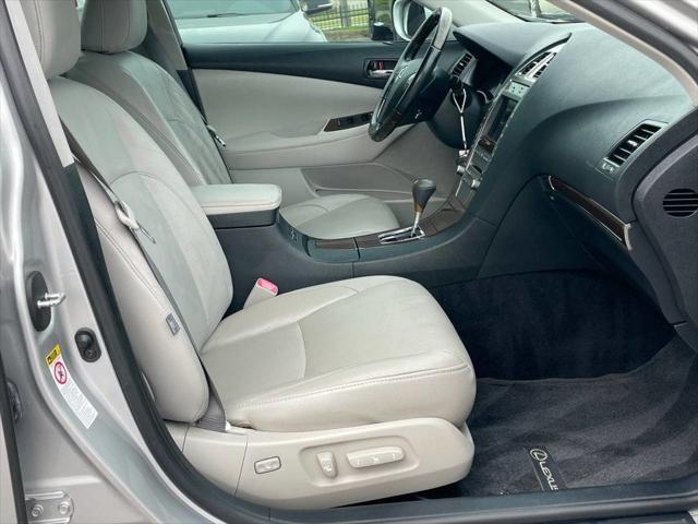 used 2011 Lexus ES 350 car, priced at $9,999