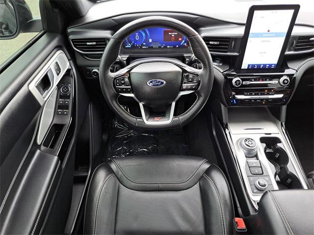 used 2022 Ford Explorer car, priced at $40,995
