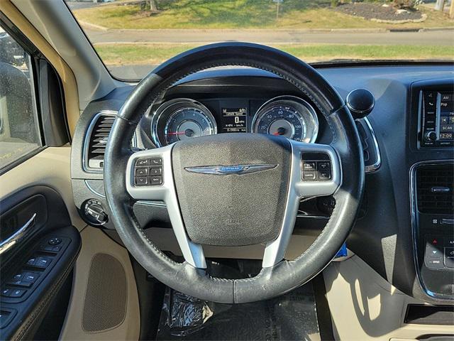 used 2014 Chrysler Town & Country car, priced at $6,500