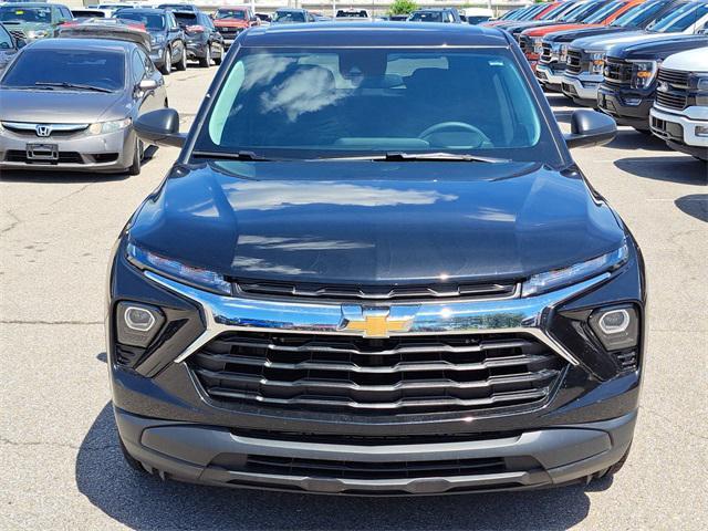 used 2025 Chevrolet TrailBlazer car, priced at $22,999