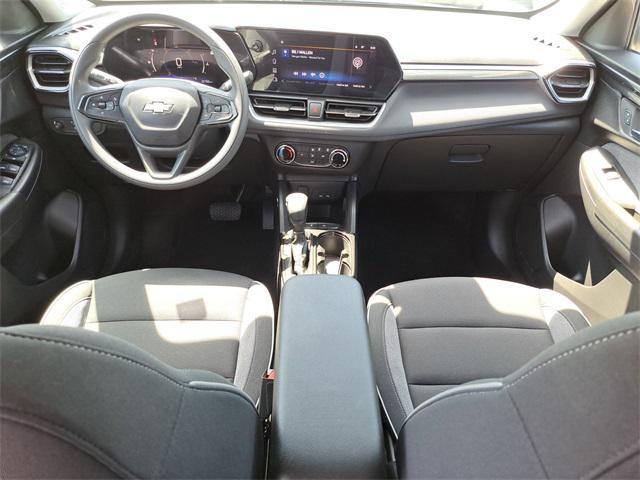 used 2025 Chevrolet TrailBlazer car, priced at $22,999