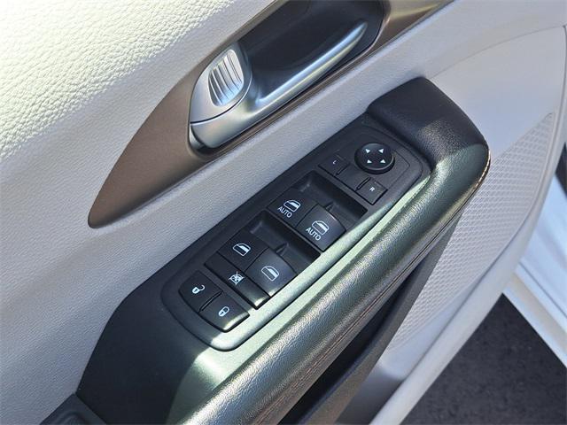 used 2018 Chrysler Pacifica car, priced at $10,968