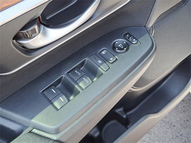 used 2020 Honda CR-V car, priced at $18,981