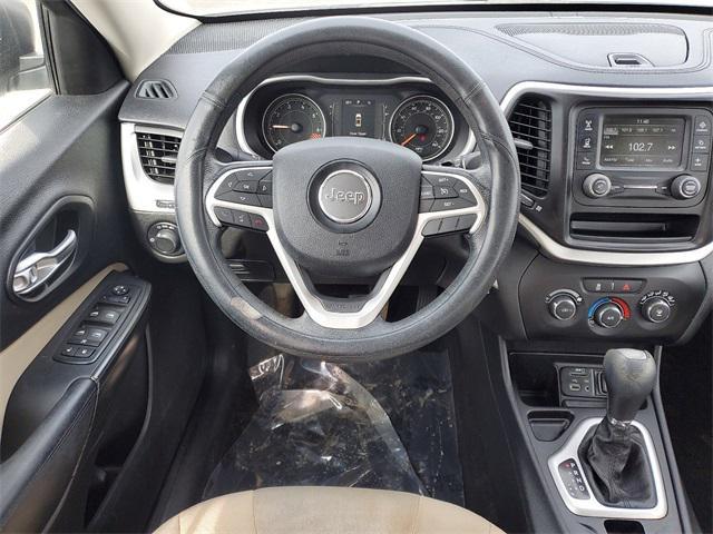 used 2015 Jeep Cherokee car, priced at $8,975