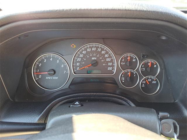 used 2005 GMC Envoy car, priced at $4,950