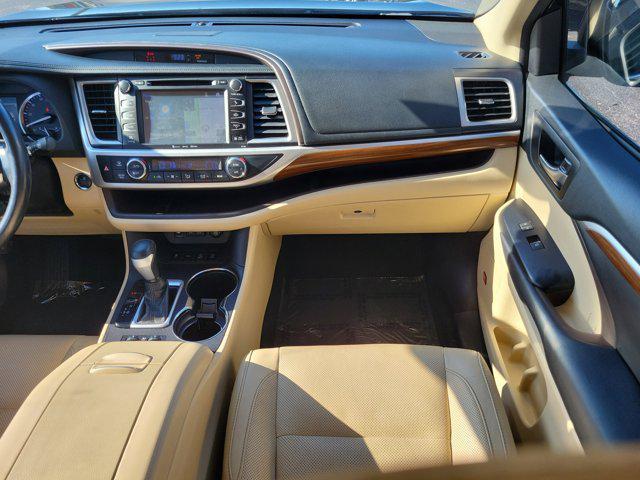 used 2018 Toyota Highlander car, priced at $28,782