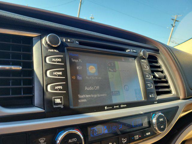 used 2018 Toyota Highlander car, priced at $28,782