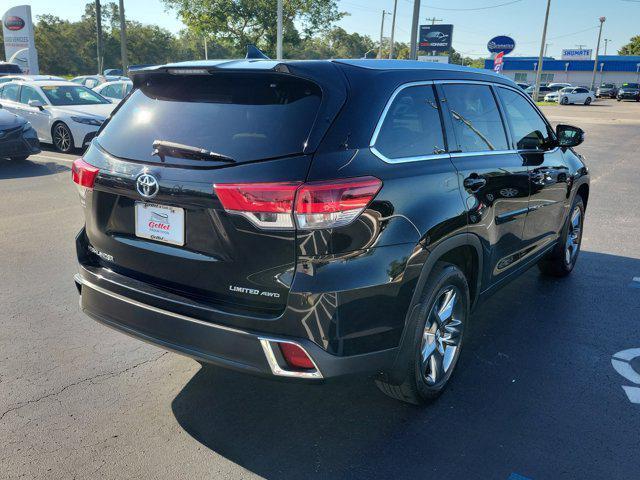 used 2018 Toyota Highlander car, priced at $28,782