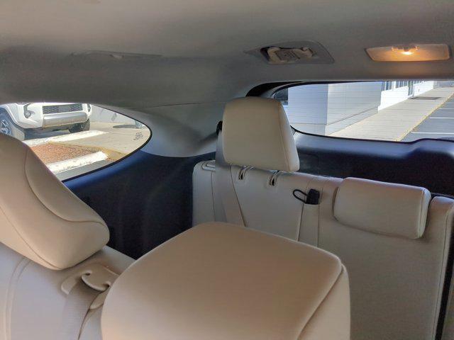 used 2022 Toyota Highlander car, priced at $34,451