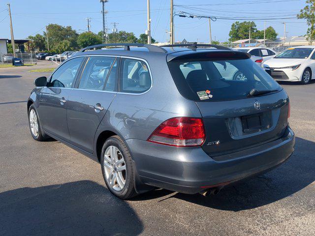 used 2012 Volkswagen Jetta SportWagen car, priced at $3,500