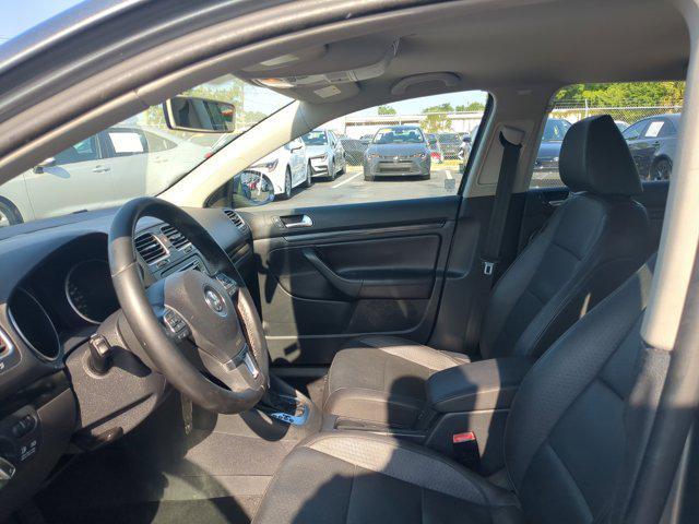 used 2012 Volkswagen Jetta SportWagen car, priced at $3,500
