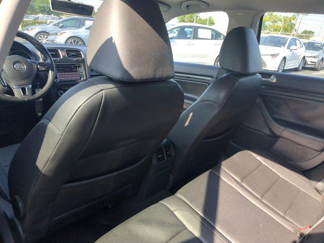 used 2012 Volkswagen Jetta SportWagen car, priced at $3,500