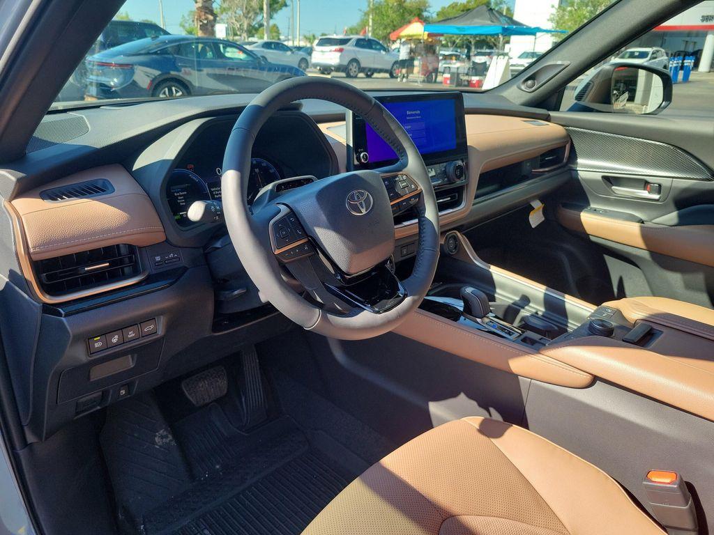 new 2025 Toyota Grand Highlander Hybrid car, priced at $64,228