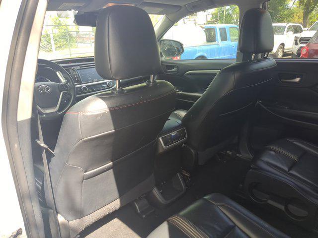 used 2019 Toyota Highlander car, priced at $26,000