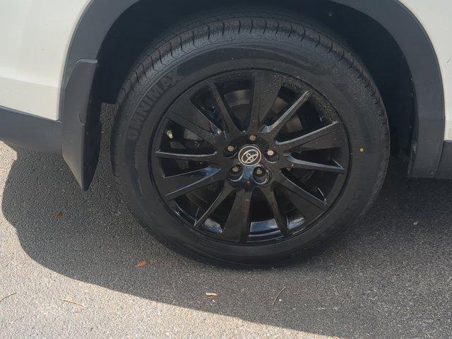 used 2019 Toyota Highlander car, priced at $26,000