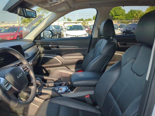 used 2024 Kia Telluride car, priced at $34,228