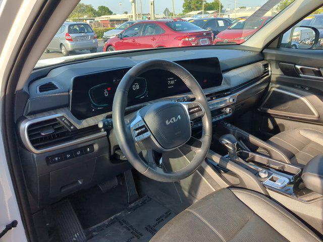used 2024 Kia Telluride car, priced at $34,228
