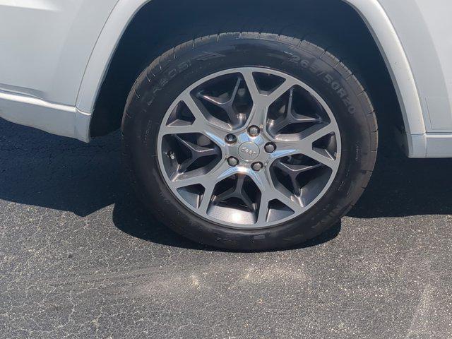 used 2019 Jeep Grand Cherokee car, priced at $15,597