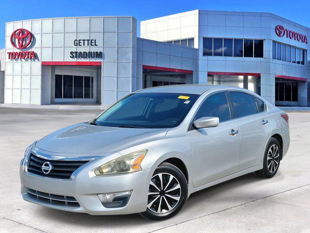 used 2015 Nissan Altima car, priced at $4,226